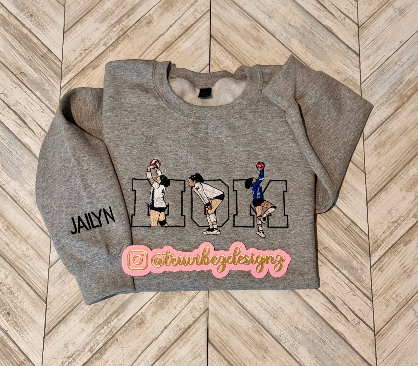 Sleeve number embroidery