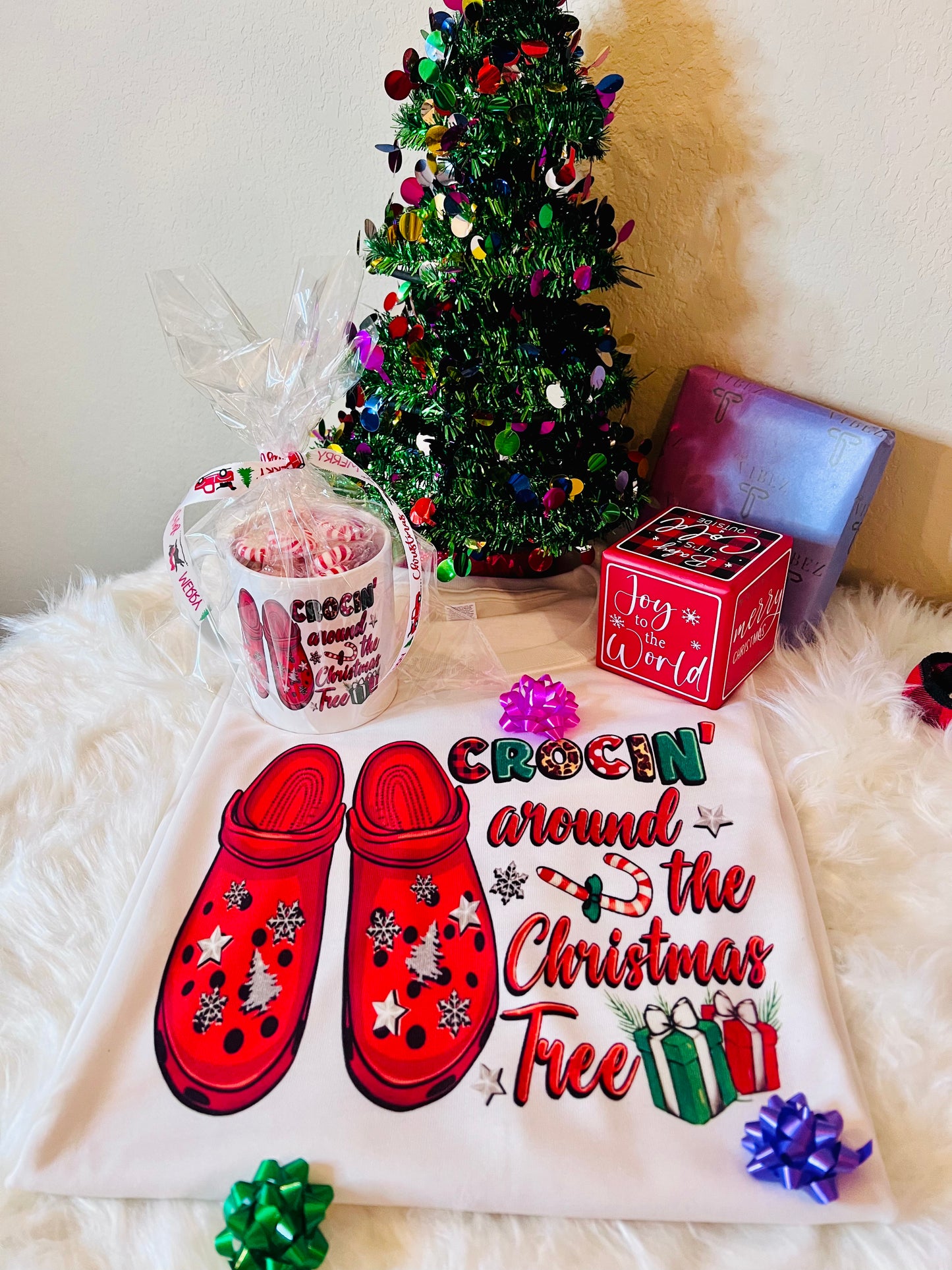 Crocin’ around T-shirt